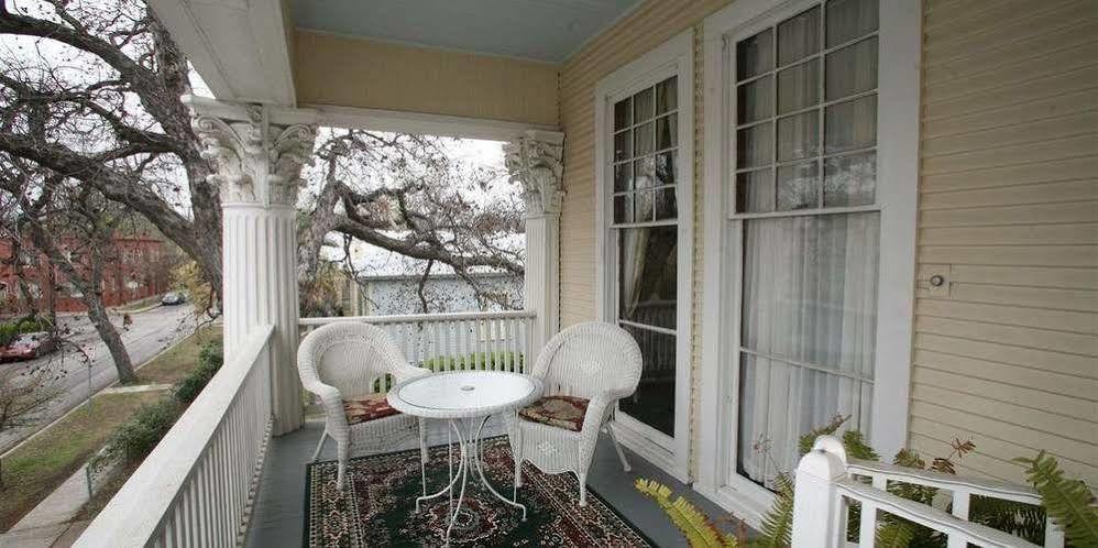 Evas Escape At The Gardenia Inn San Antonio Exterior foto